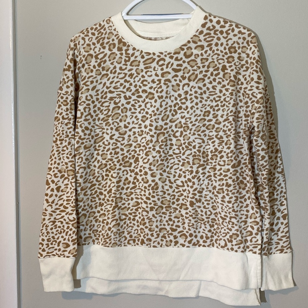 Sweater Crew Neck Leopard Print